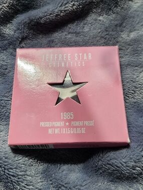 Jeffree Star 1985 Pressed Pigment - Brown Toned